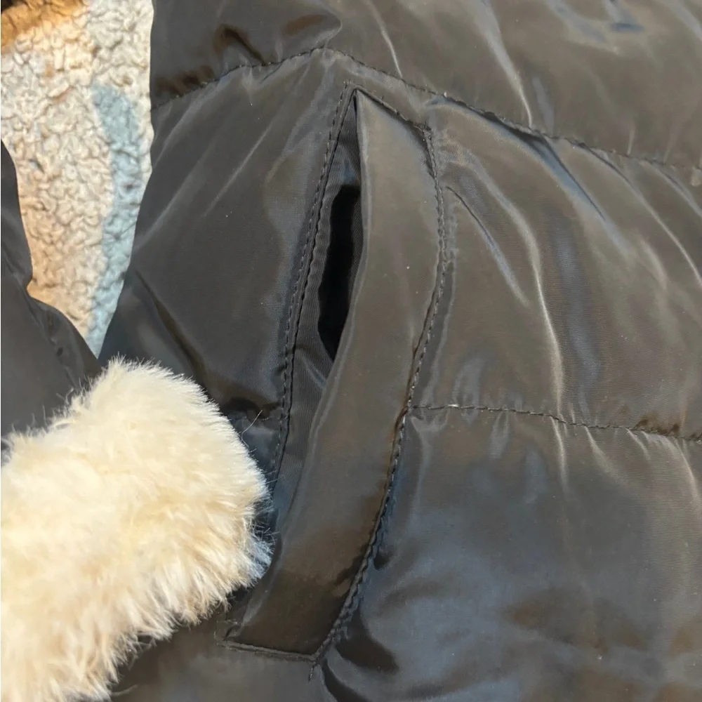 Women's Black Bomber Jacket with Faux Fur Trim like new